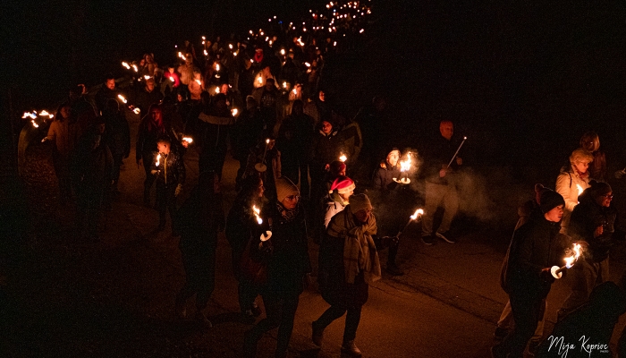 Pohod z baklami na Celjski grad - Popovičeva ulica V Celu dogaja