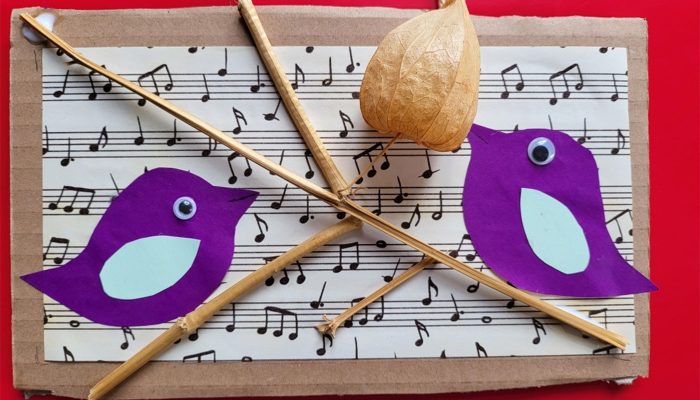 Če se igrajo v sušcu mušice, v aprilu vzemi rokavice