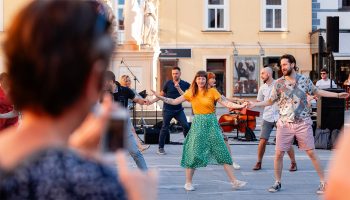 Ujemi ritem: Swing
